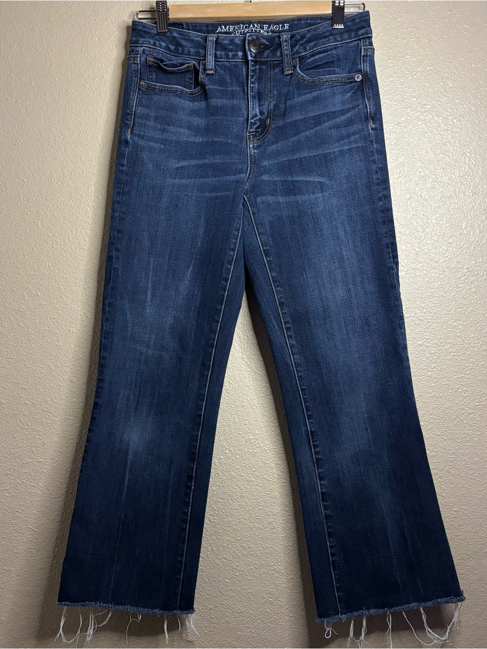 American Eagle Outfitters Dark Blue Wide Leg High Rise Kick Crop Jeans size 4